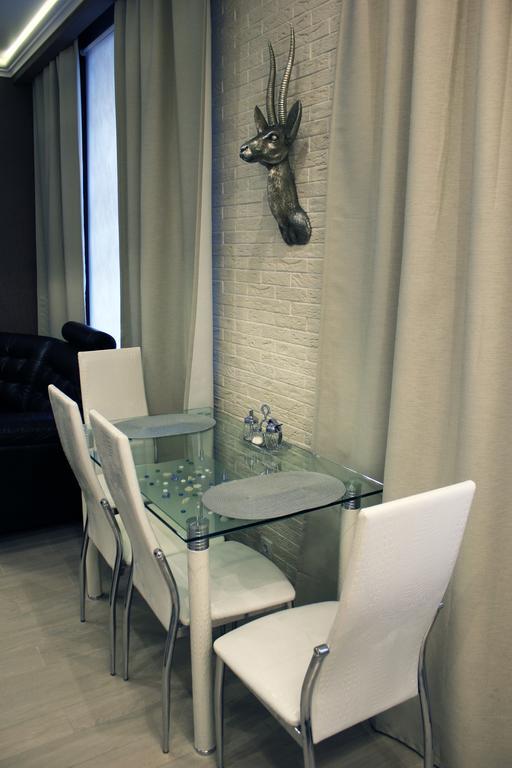 Swedish Apartment At Romanovskaia 22 Minsk Extérieur photo